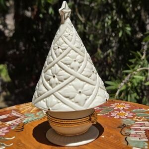 Vtg Ceramic Christmas Tree Hinged Trinket Box White‎ Gold Stars Holiday Decor
